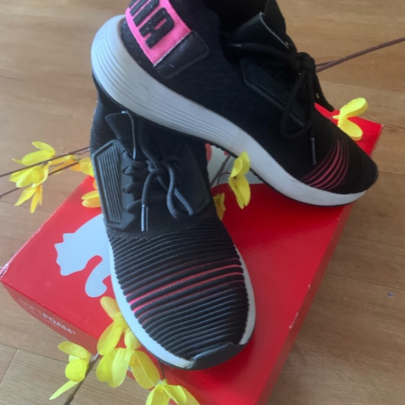 Puma Girls Sneakers Size 4.5 - Picture 8 of 10